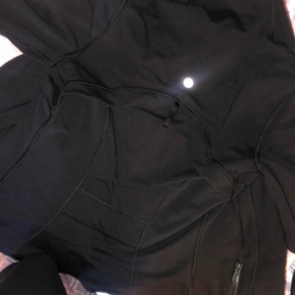 lululemon jacket